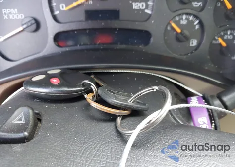 2005 Chevrolet Tahoe Lt z USA, uszkodzony, nr VIN 1GNEK13T65J245762